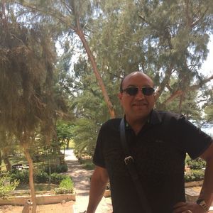 Meet your Posher, Emad